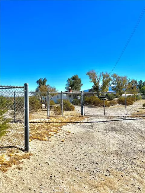 Llano, CA 93544,37118 185th ST