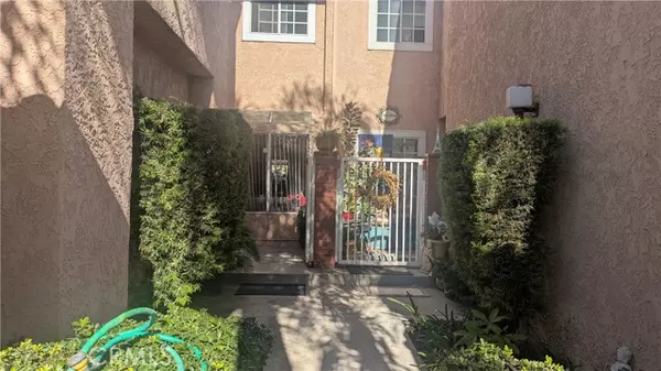 Cerritos, CA 90703,12161 Napoli DR