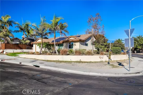 1057 North DR, Vista, CA 92083