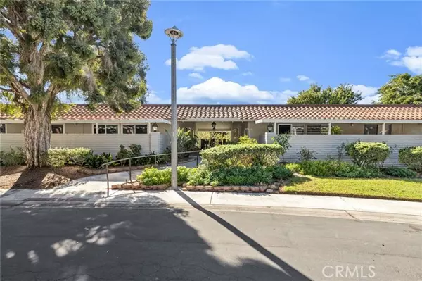 3279 San Amadeo O, Laguna Woods, CA 92637