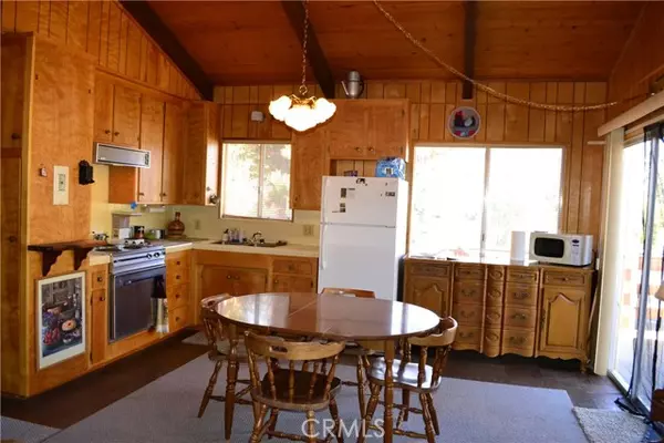 CA 93222,16410 Askin DR