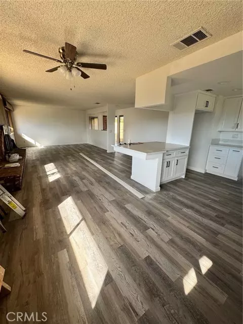 Hesperia, CA 92345,8295 E AVE