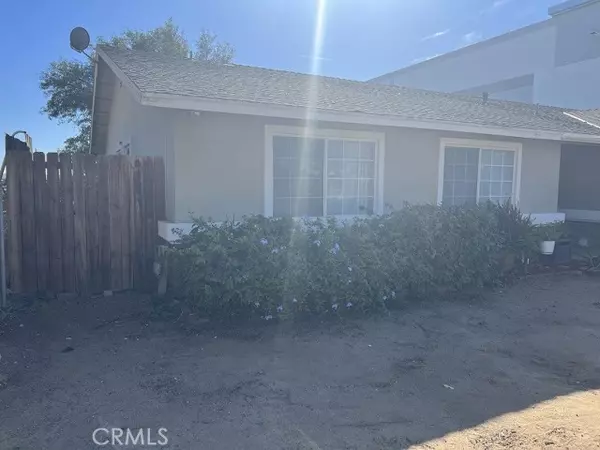 Perris, CA 92571,111 W Perry ST