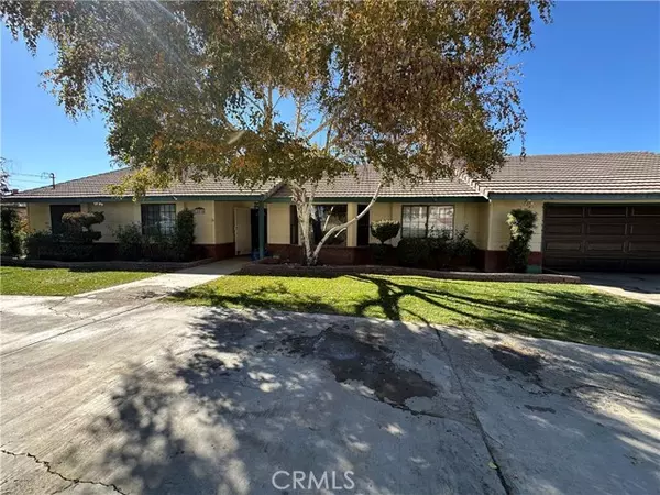 Apple Valley, CA 92307,15036 Riverside DR