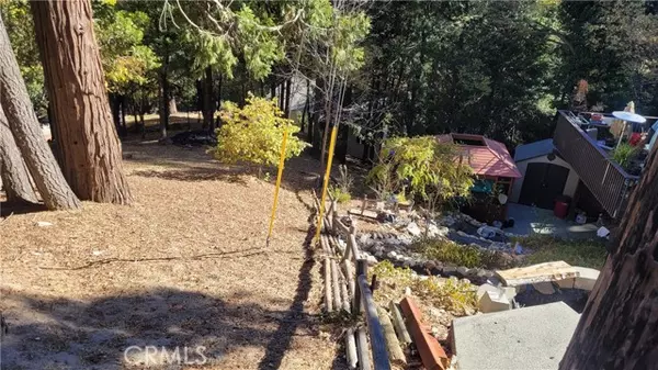 Crestline, CA 92325,0 Valle DR