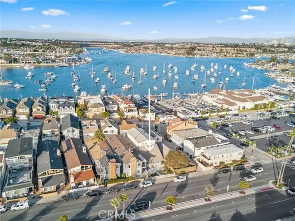 Newport Beach, CA 92661,808 W Balboa BLD