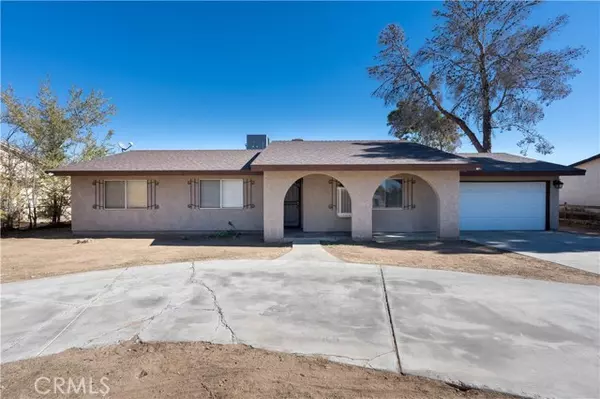 14161 Pawnee RD, Apple Valley, CA 92307