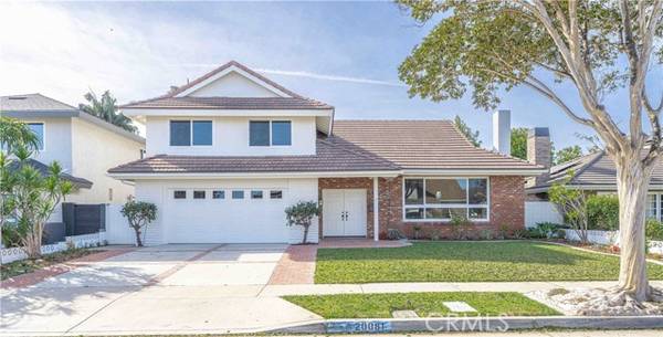 20081 Lawson LN, Huntington Beach, CA 92646