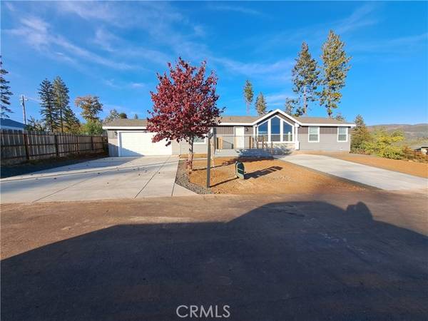 1911 Lowry LN, Paradise, CA 95969