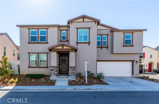 946 Helena, Lake Elsinore, CA 92530