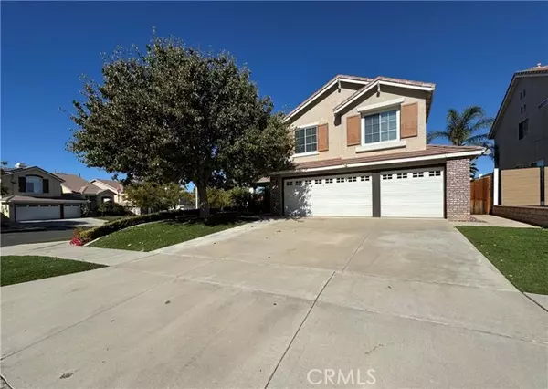 Corona, CA 92882,1067 Winthrop DR