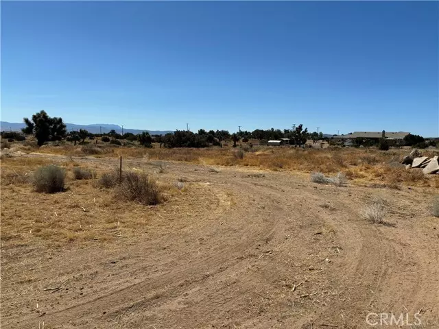 0 Vinton RD, Phelan, CA 92371