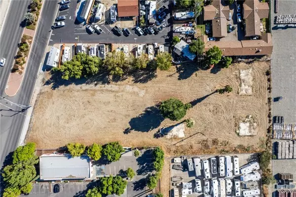 Redlands, CA 92373,1417 W Redlands BLD