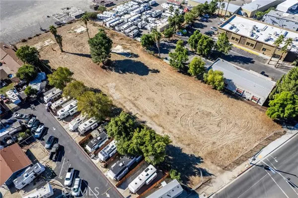 Redlands, CA 92373,1417 W Redlands BLD