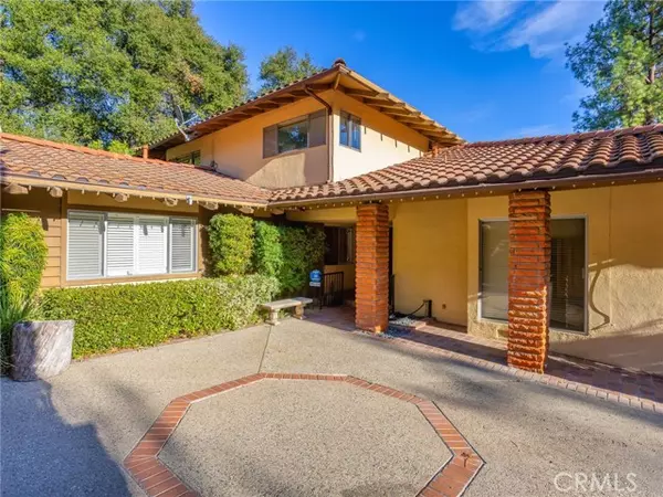 Glendale, CA 91208,1527 Colina DR