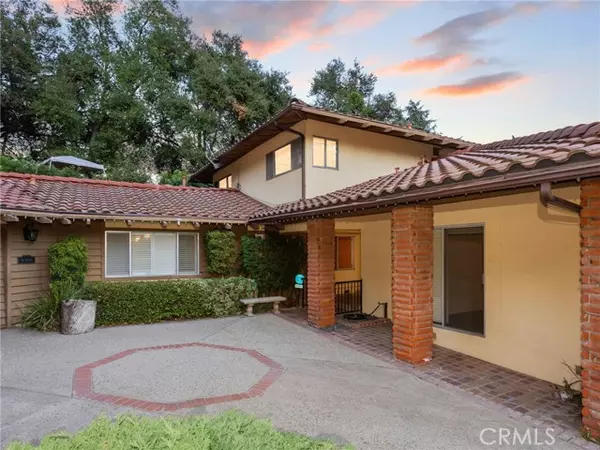 Glendale, CA 91208,1527 Colina DR