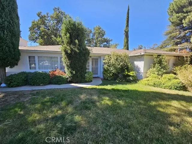 Newhall, CA 91321,24523 Kansas ST