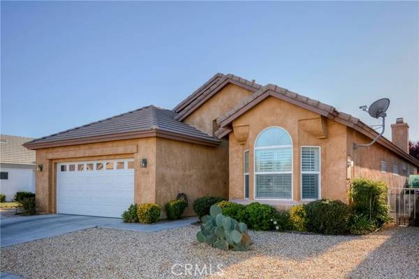 11350 Country Club DR, Apple Valley, CA 92308