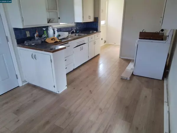 Richmond, CA 94806,2886 Maricopa