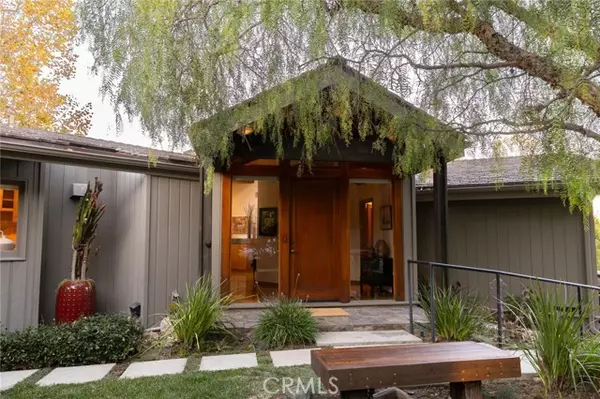 3653 Willowcrest AVE, Studio City, CA 91604