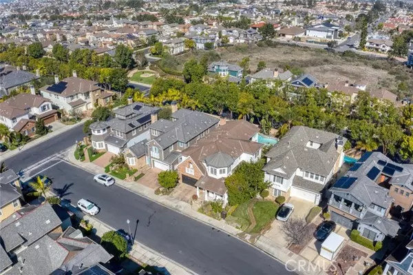 Huntington Beach, CA 92649,4761 Edgartown DR