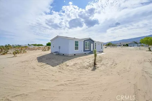 Pinon Hills, CA 92372,420 Calaveras RD