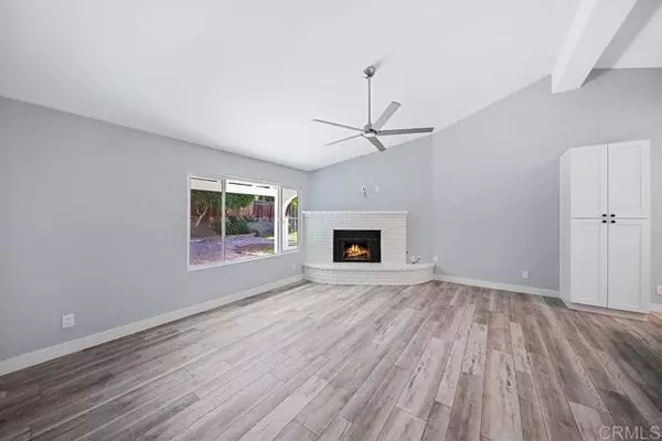 Vista, CA 92084,1713 Coyote CT