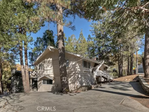 Crestline, CA 92325,24162 Montreaux DR