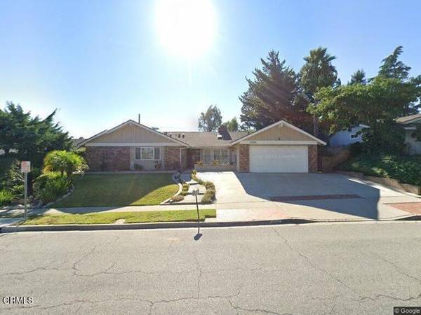 2024 Young AVE, Thousand Oaks, CA 91360