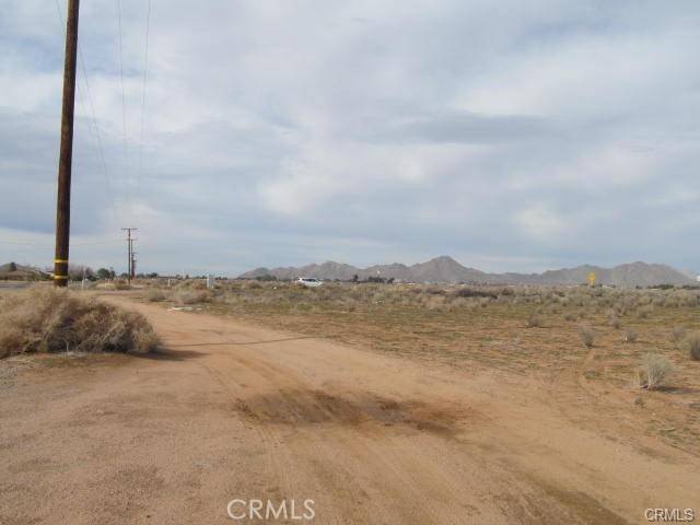 Apple Valley, CA 92307,0 Central