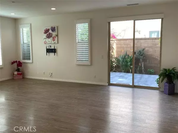 Irvine, CA 92620,78 Parkwood