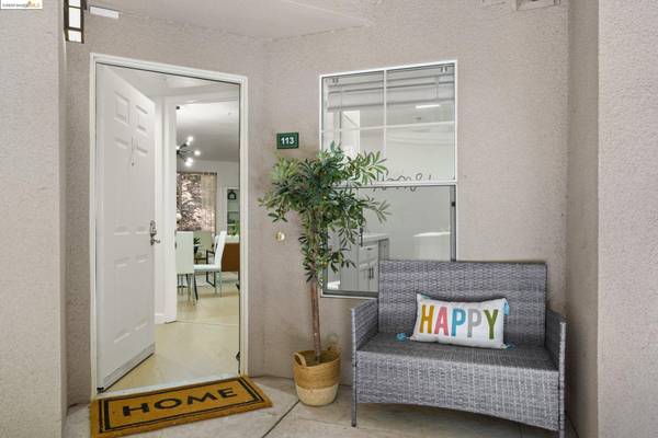 260 Caldecott Ln 113, Oakland, CA 94618