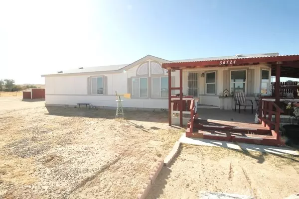 Hinkley, CA 92347,36724 Indian Wells RD