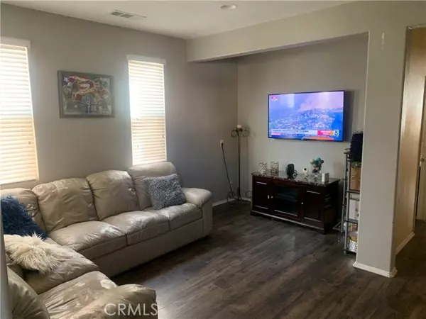 Eastvale, CA 92880,12887 Luna ST