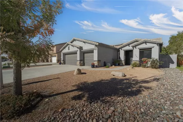 3085 Summer Breeze, Rosamond, CA 93560