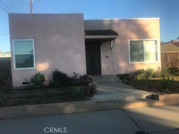 612 S College DR, Santa Maria, CA 93454