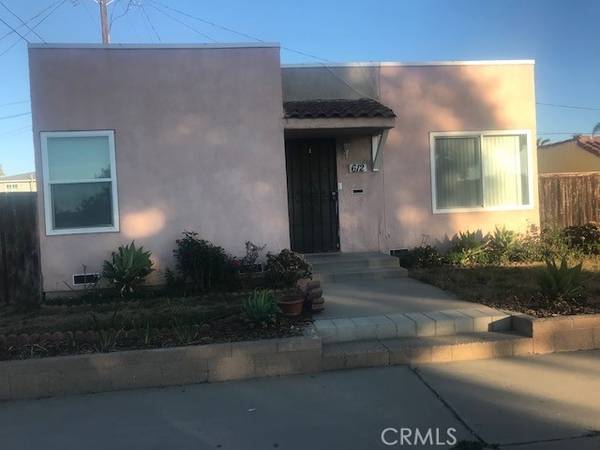 612 S College DR, Santa Maria, CA 93454