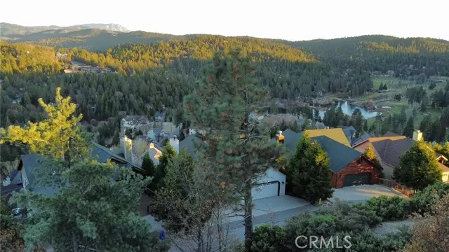 935 Sonoma DR, Lake Arrowhead, CA 92352