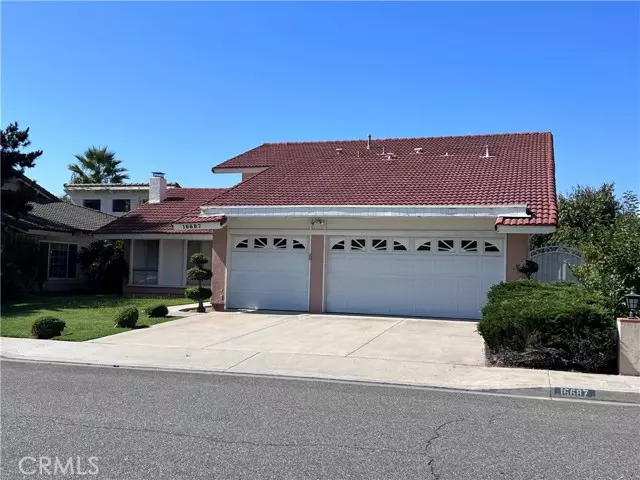 16687 Mount Allyson CIR, Fountain Valley, CA 92708