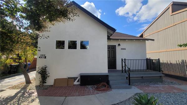 10806 Sarah ST, North Hollywood, CA 91602