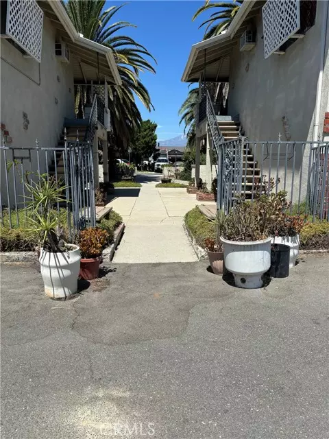 Ontario, CA 91762,5351 5361 W Maitland ST