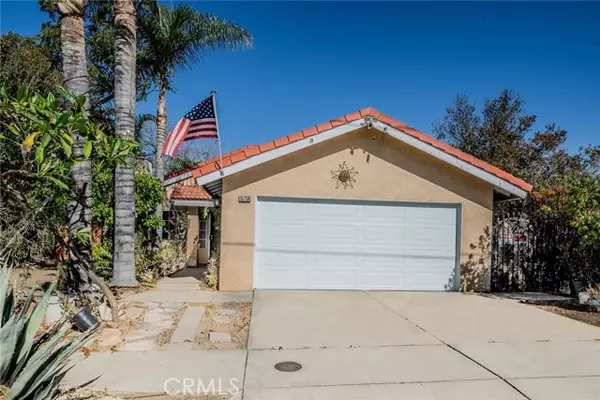 Fontana, CA 92335,15738 Merrill AVE