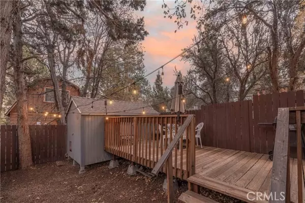 Sugarloaf, CA 92386,851 Maple LN