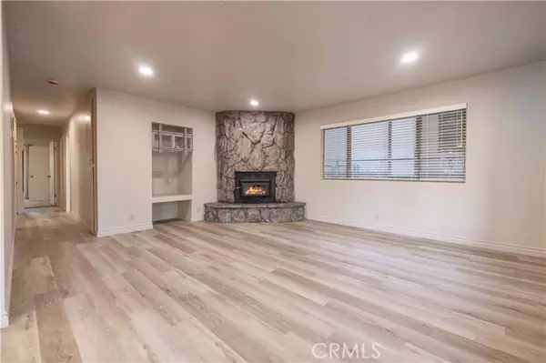 Big Bear City, CA 92314,2028 Manzanita LN