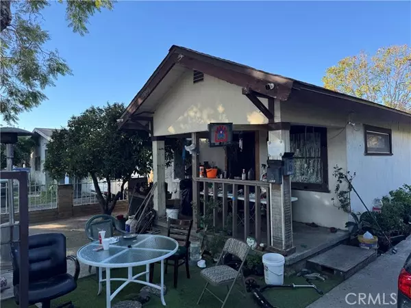 Santa Ana, CA 92703,1009 1011 W Myrtle ST