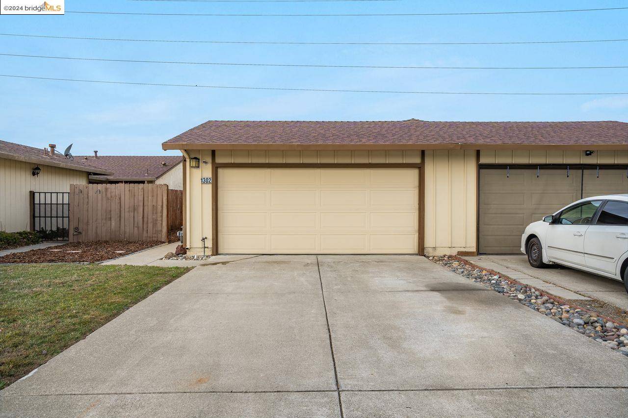 Antioch, CA 94509,1302 Trembath Ln