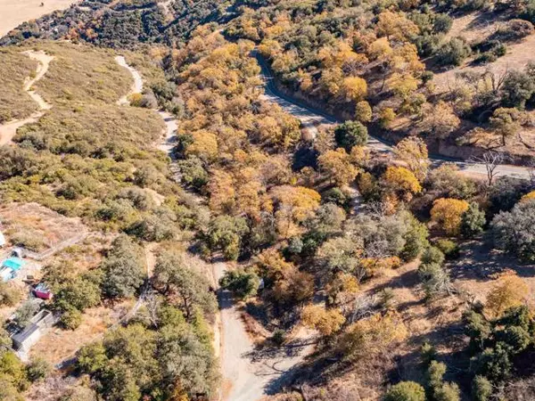 Santa Ysabel, CA 92070,8 Bobcat TRL