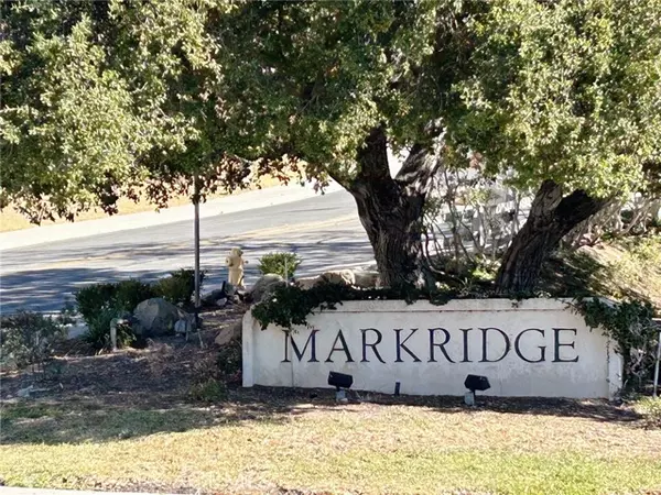 La Crescenta, CA 91214,3828 Sky View LN