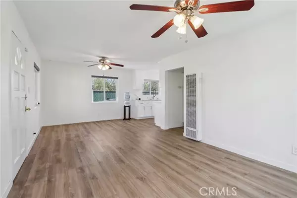 Huntington Park, CA 90255,3424 Grand AVE