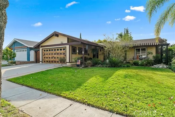 Azusa, CA 91702,762 W Virginia Ann DR